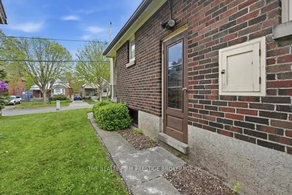 Photo 30 of 25 Carfrae Crescent, London, South F — HOMEH