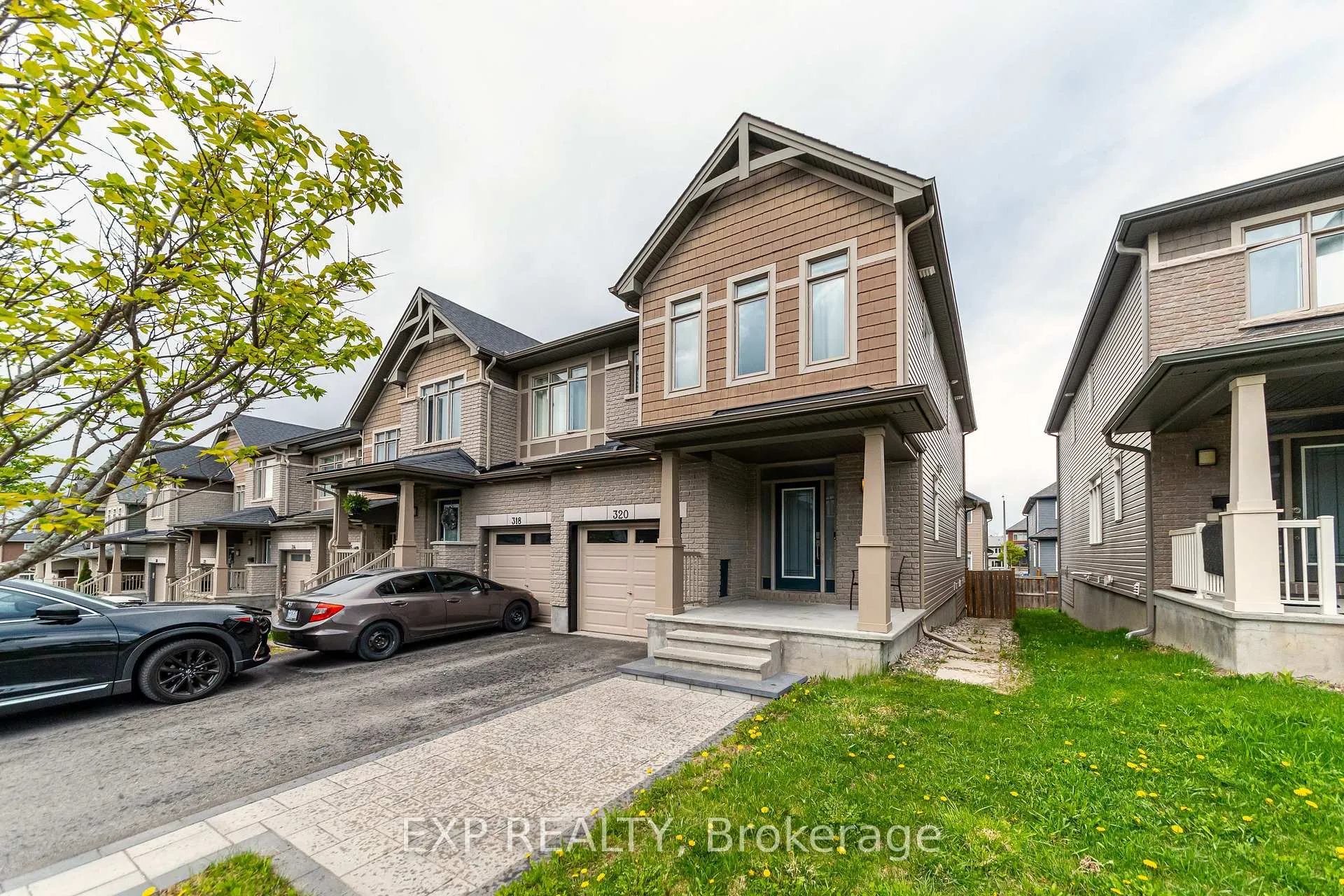 Photo 3 of 320 Broadridge Crescent, Ottawa, Mer Bleue/Bradley Estates/Anderson Park — HOMEH