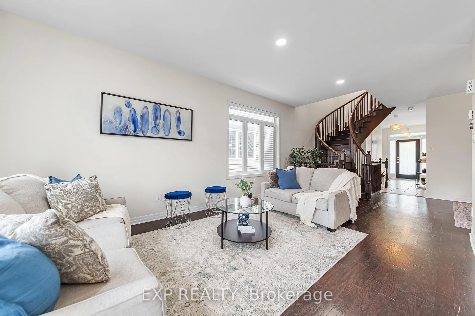 Photo 10 of 320 Broadridge Crescent, Ottawa, Mer Bleue/Bradley Estates/Anderson Park — HOMEH