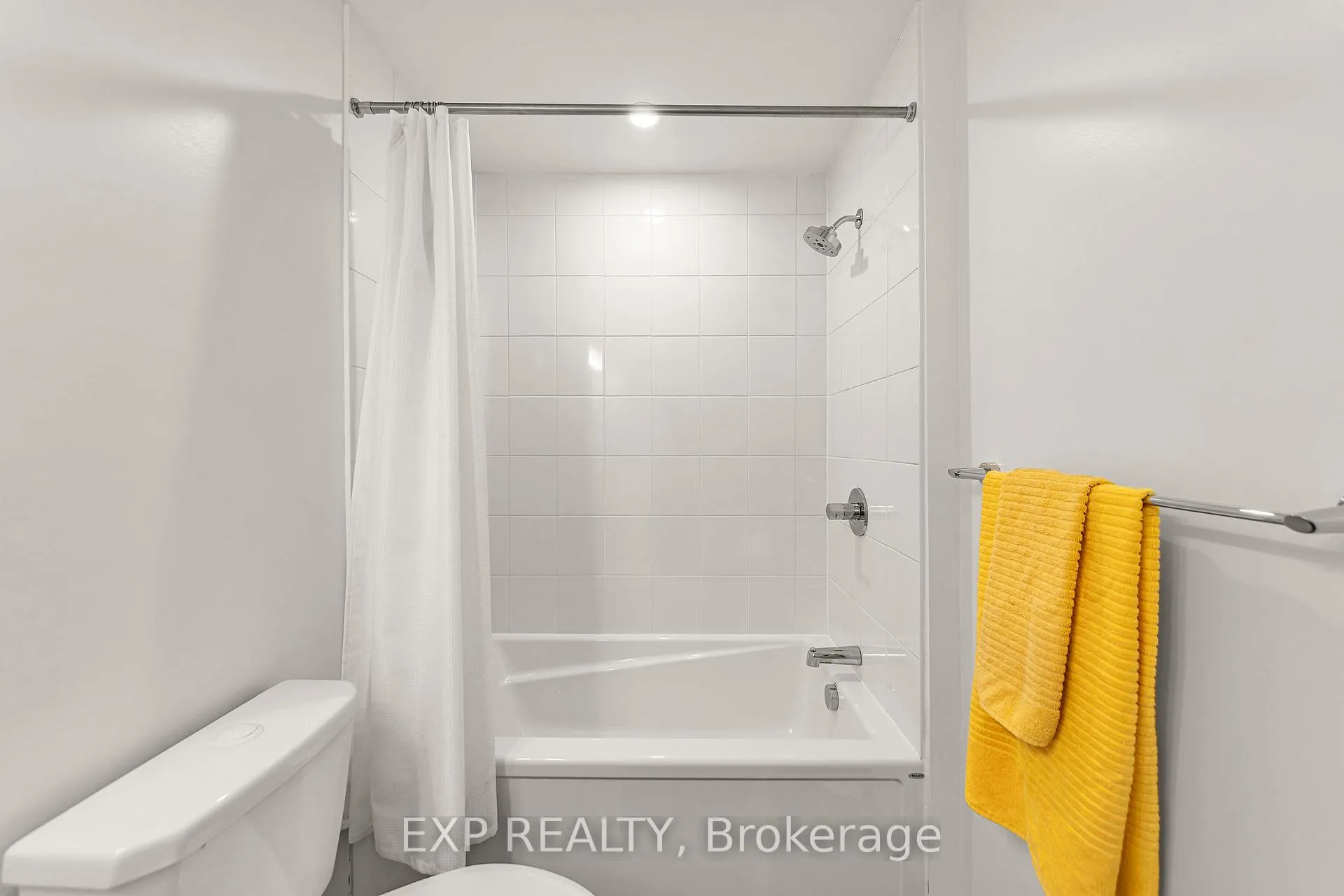 Photo 25 of 320 Broadridge Crescent, Ottawa, Mer Bleue/Bradley Estates/Anderson Park — HOMEH