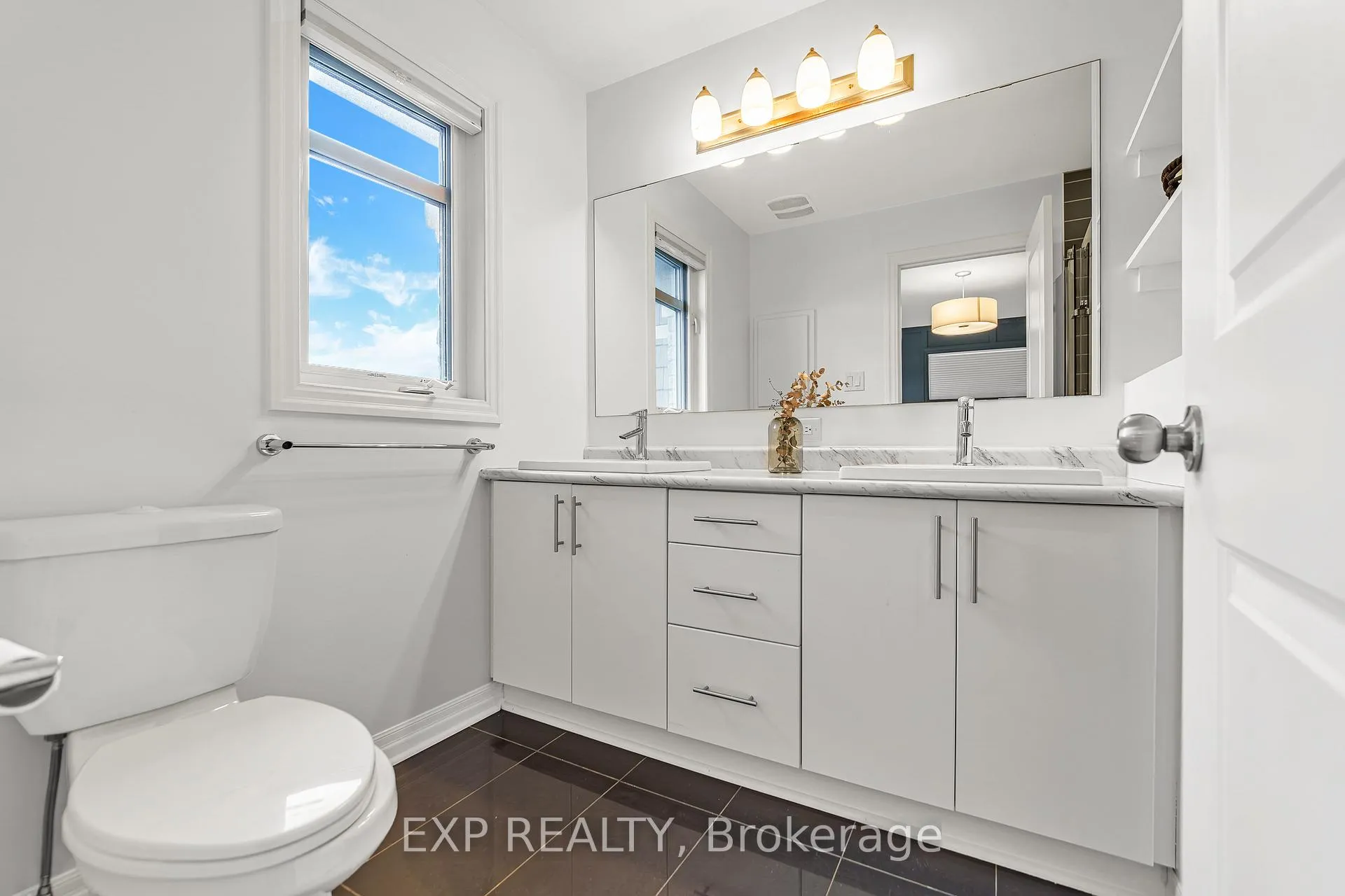 Photo 30 of 320 Broadridge Crescent, Ottawa, Mer Bleue/Bradley Estates/Anderson Park — HOMEH