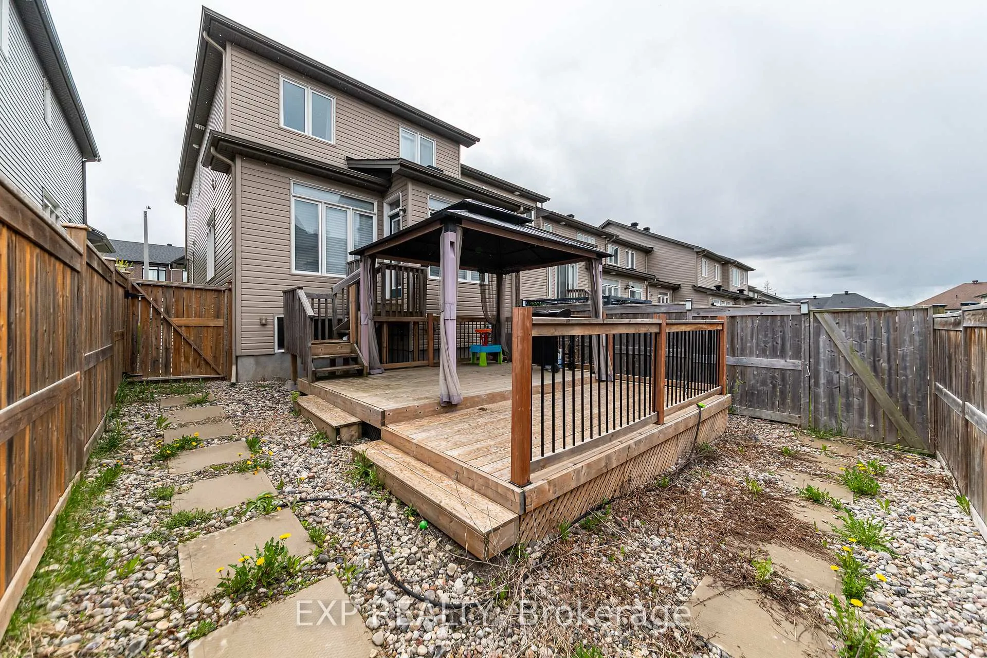 Photo 34 of 320 Broadridge Crescent, Ottawa, Mer Bleue/Bradley Estates/Anderson Park — HOMEH