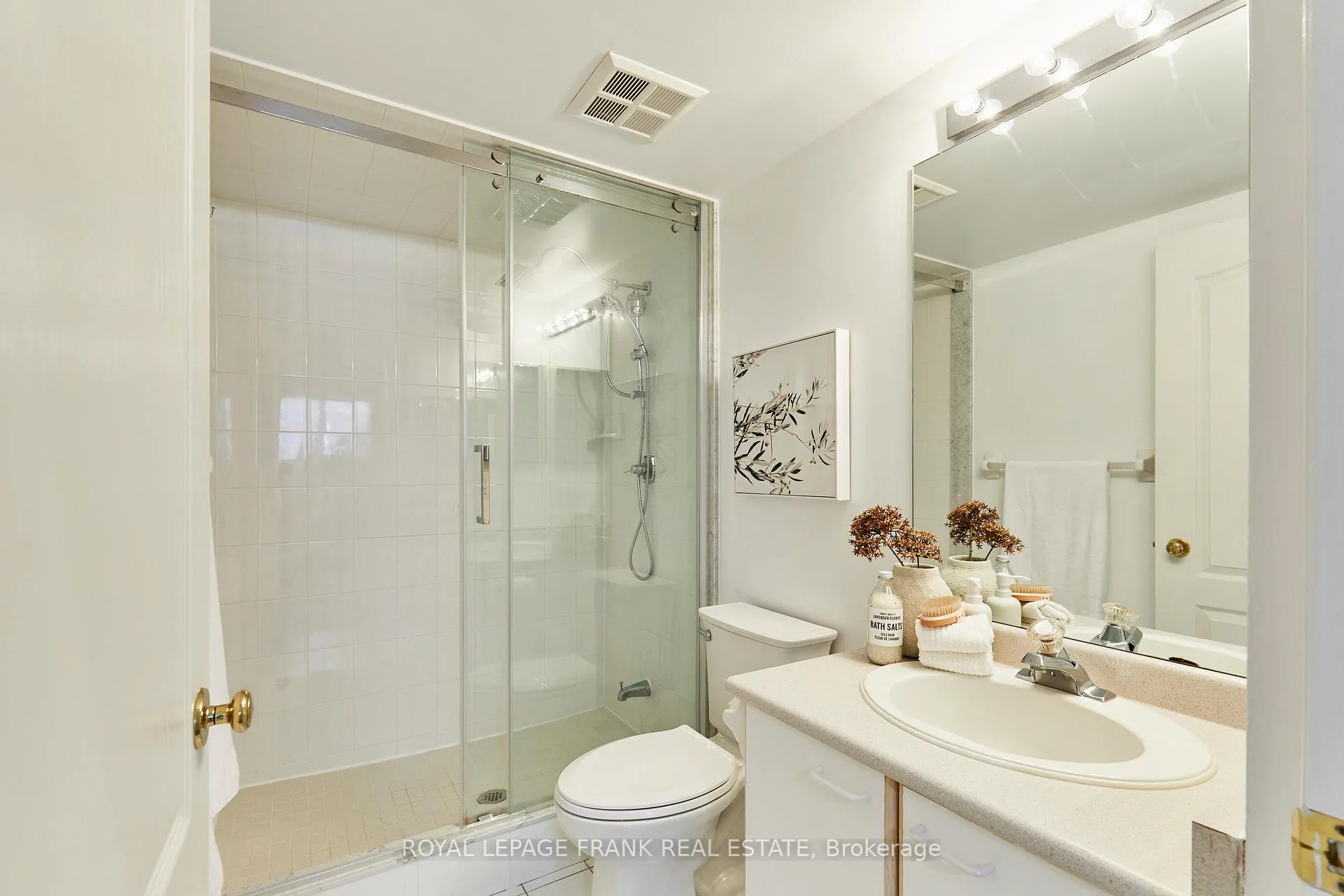 Photo 13 of Unit 707, 1400 The Esplanade N, Pickering, Town Centre — HOMEH