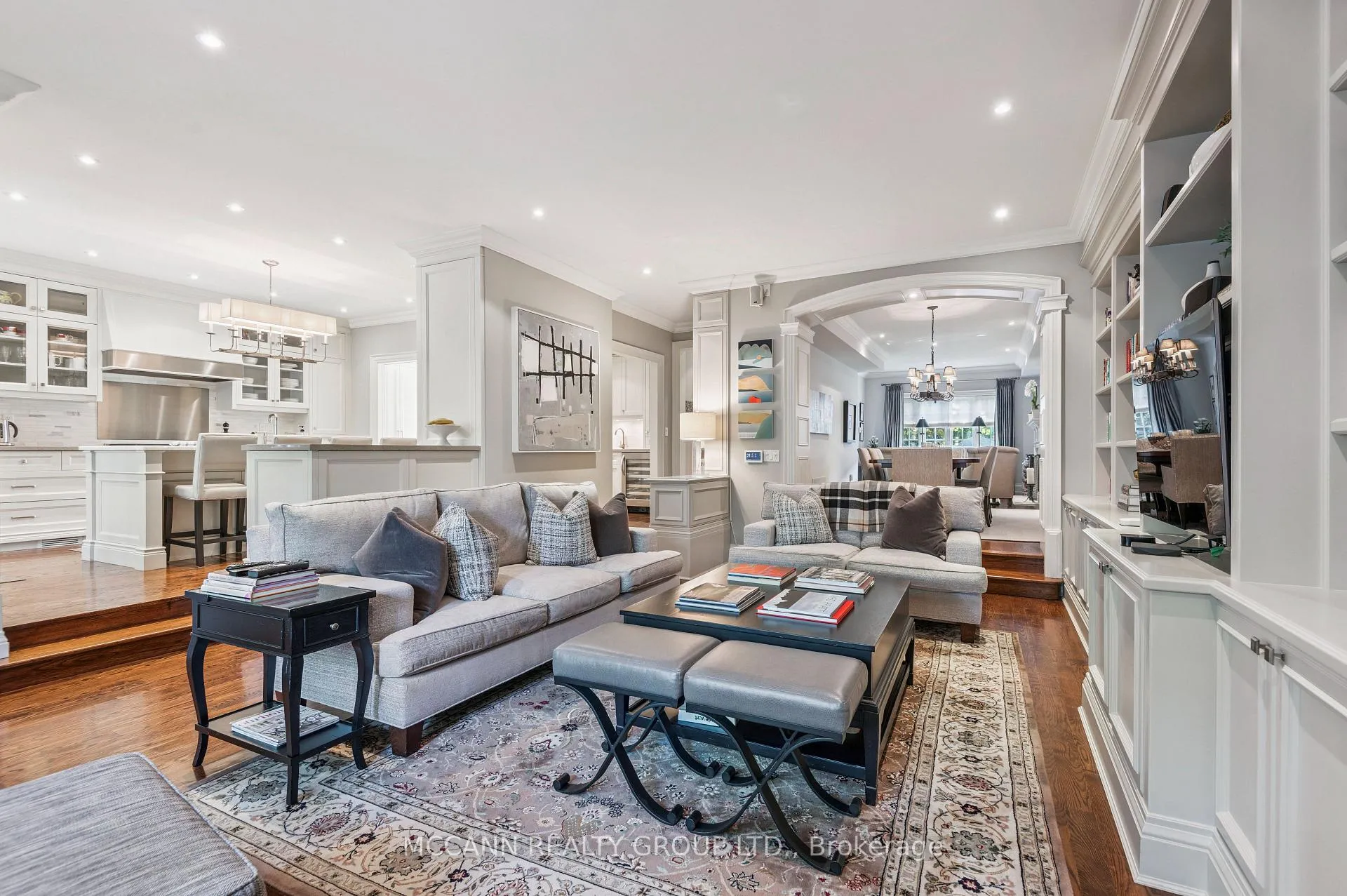 Photo 8 of 45 Lascelles Boulevard, Toronto, Yonge-Eglinton — HOMEH