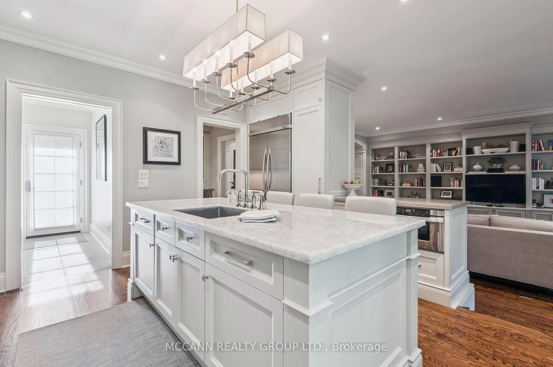 Photo 11 of 45 Lascelles Boulevard, Toronto, Yonge-Eglinton — HOMEH