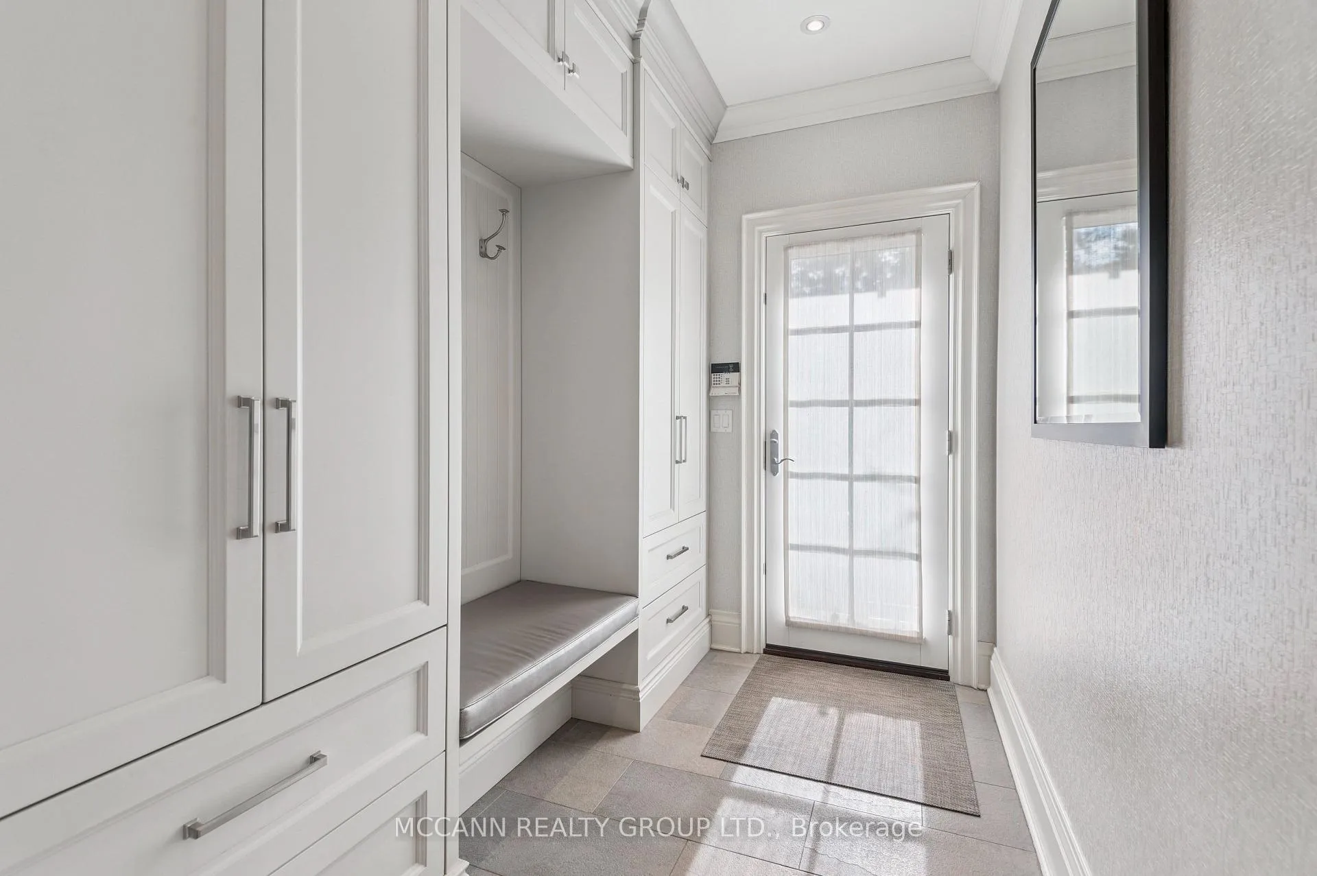 Photo 14 of 45 Lascelles Boulevard, Toronto, Yonge-Eglinton — HOMEH