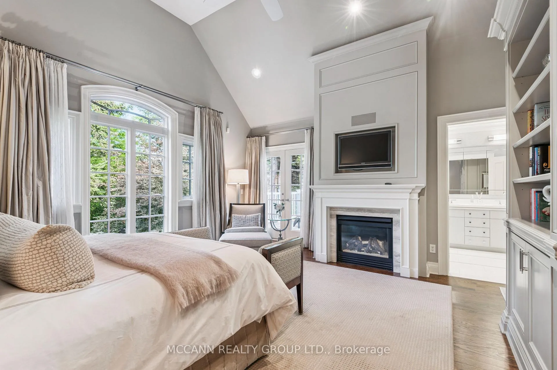 Photo 22 of 45 Lascelles Boulevard, Toronto, Yonge-Eglinton — HOMEH