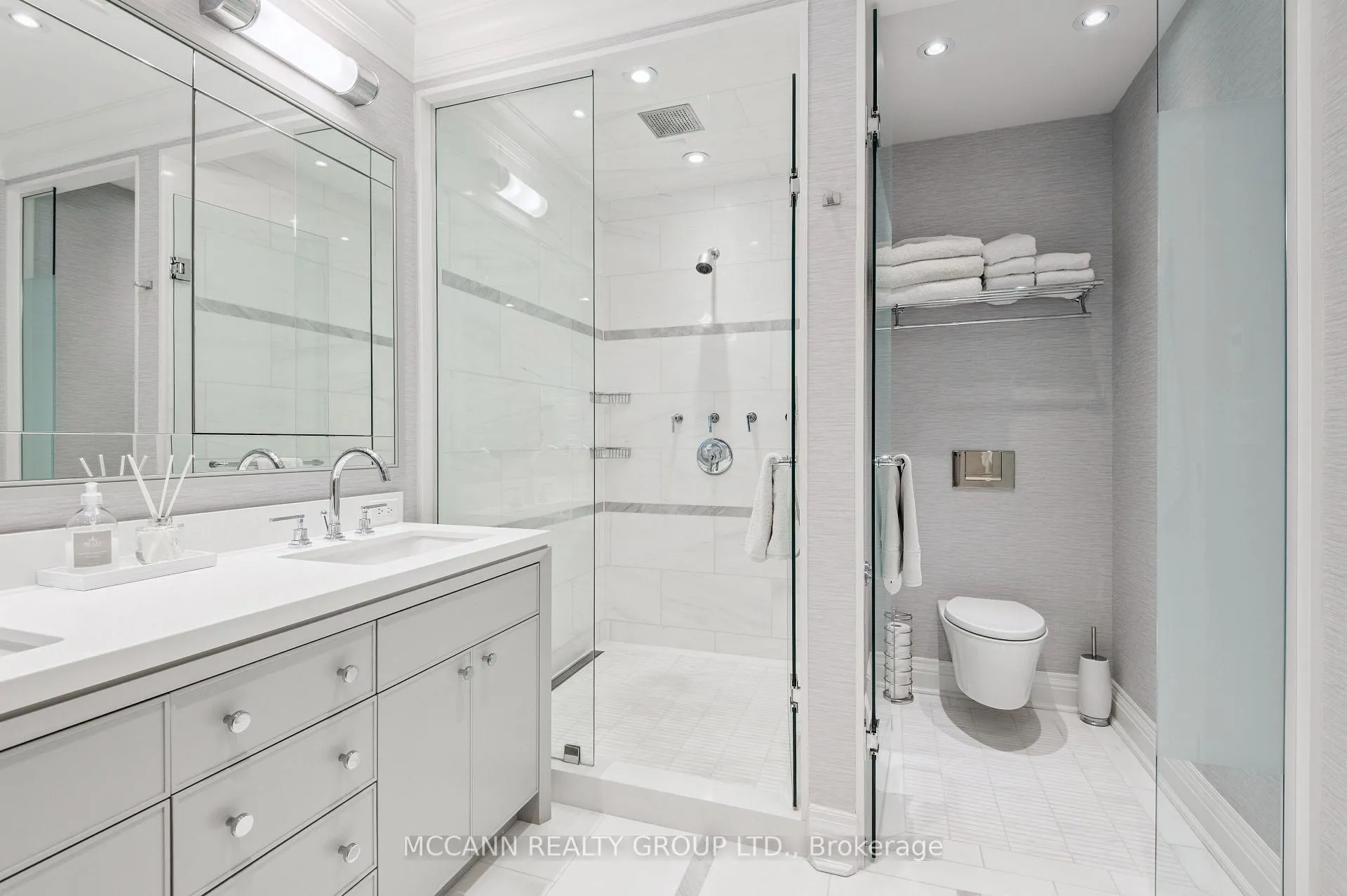 Photo 24 of 45 Lascelles Boulevard, Toronto, Yonge-Eglinton — HOMEH
