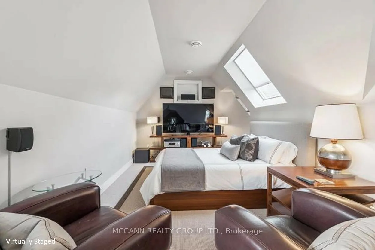 Photo 29 of 45 Lascelles Boulevard, Toronto, Yonge-Eglinton — HOMEH