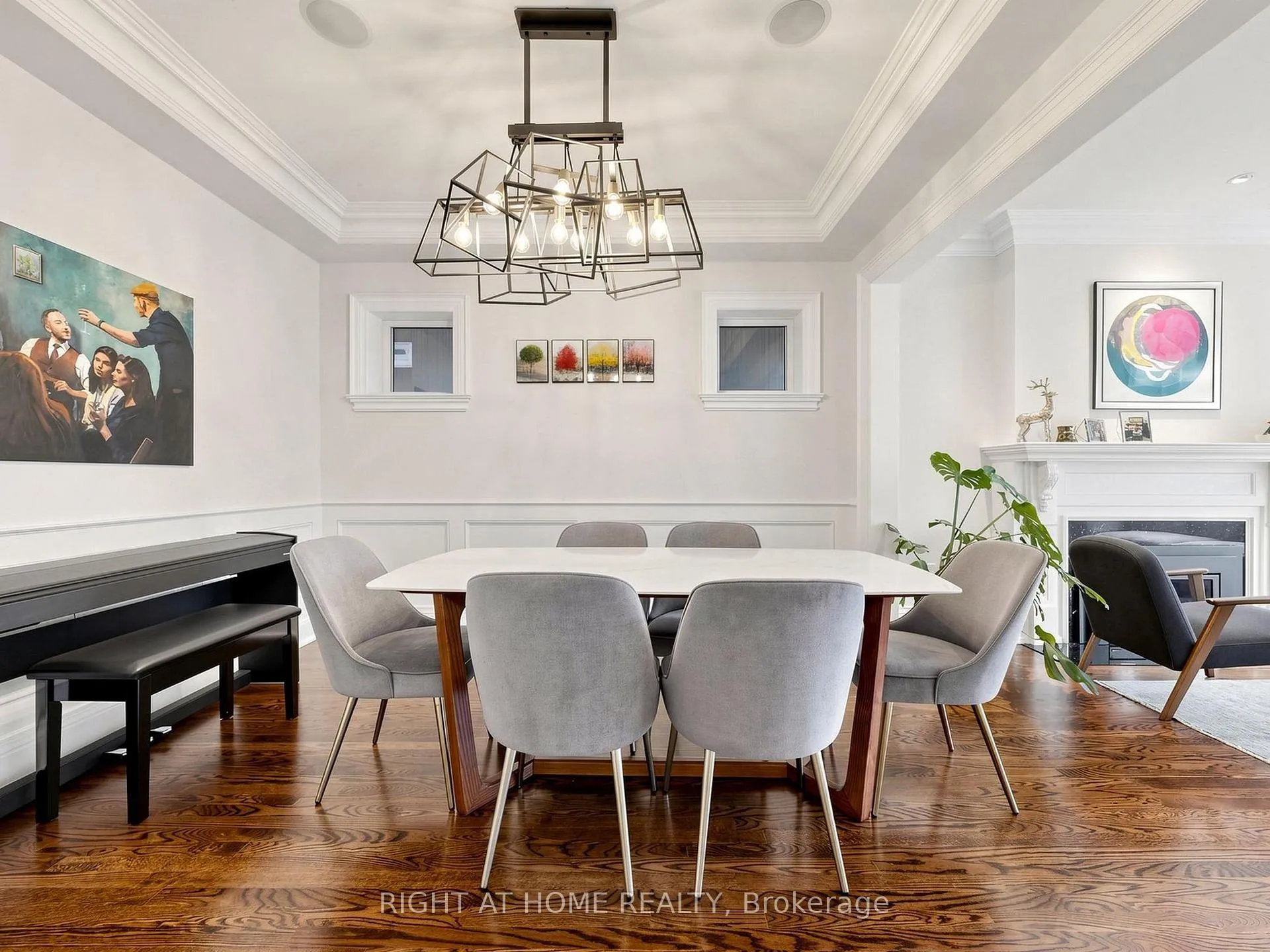Photo 5 of 155 Rumsey Road, Toronto, Leaside — HOMEH