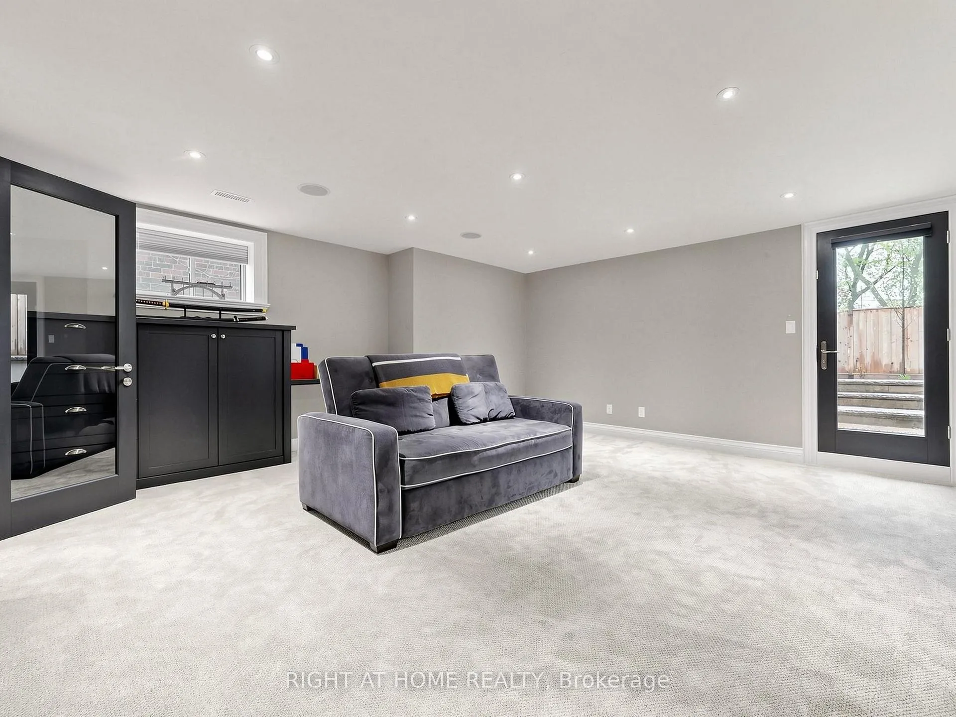 Photo 27 of 155 Rumsey Road, Toronto, Leaside — HOMEH