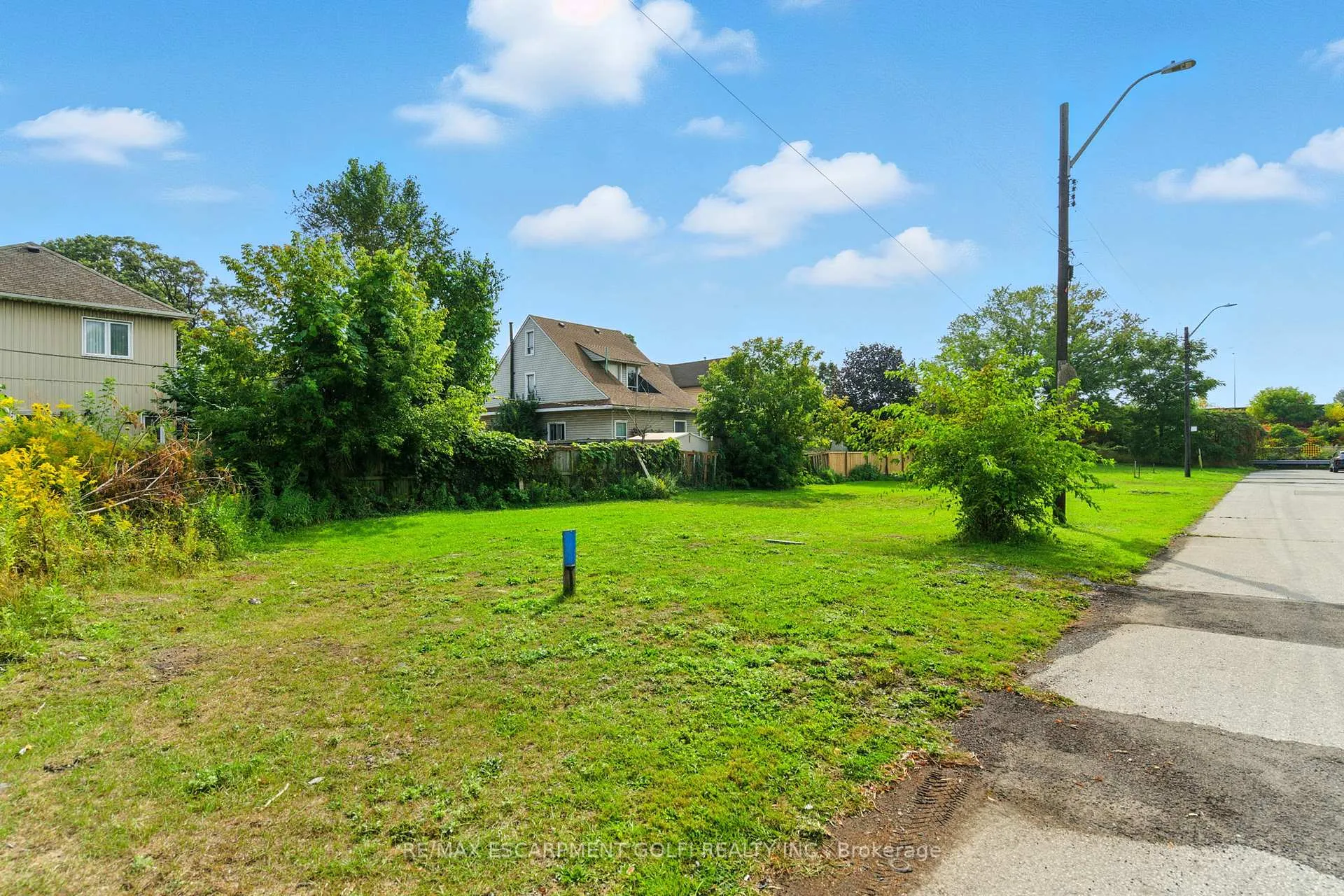 Photo 5 of 11 Knapmans Drive, Hamilton, Hamilton Beach — HOMEH
