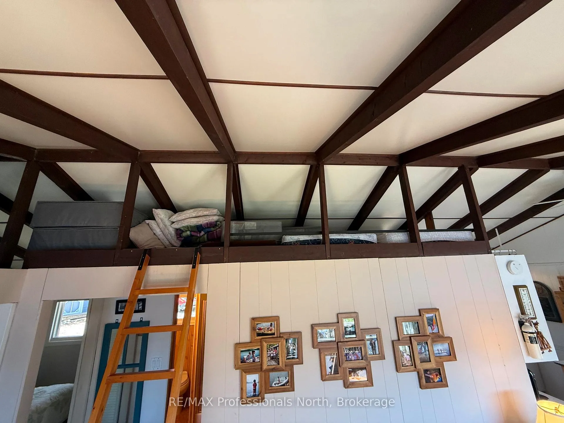 Photo 27 of 1080 Heart's Content Drive, Highlands East, Glamorgan — HOMEH