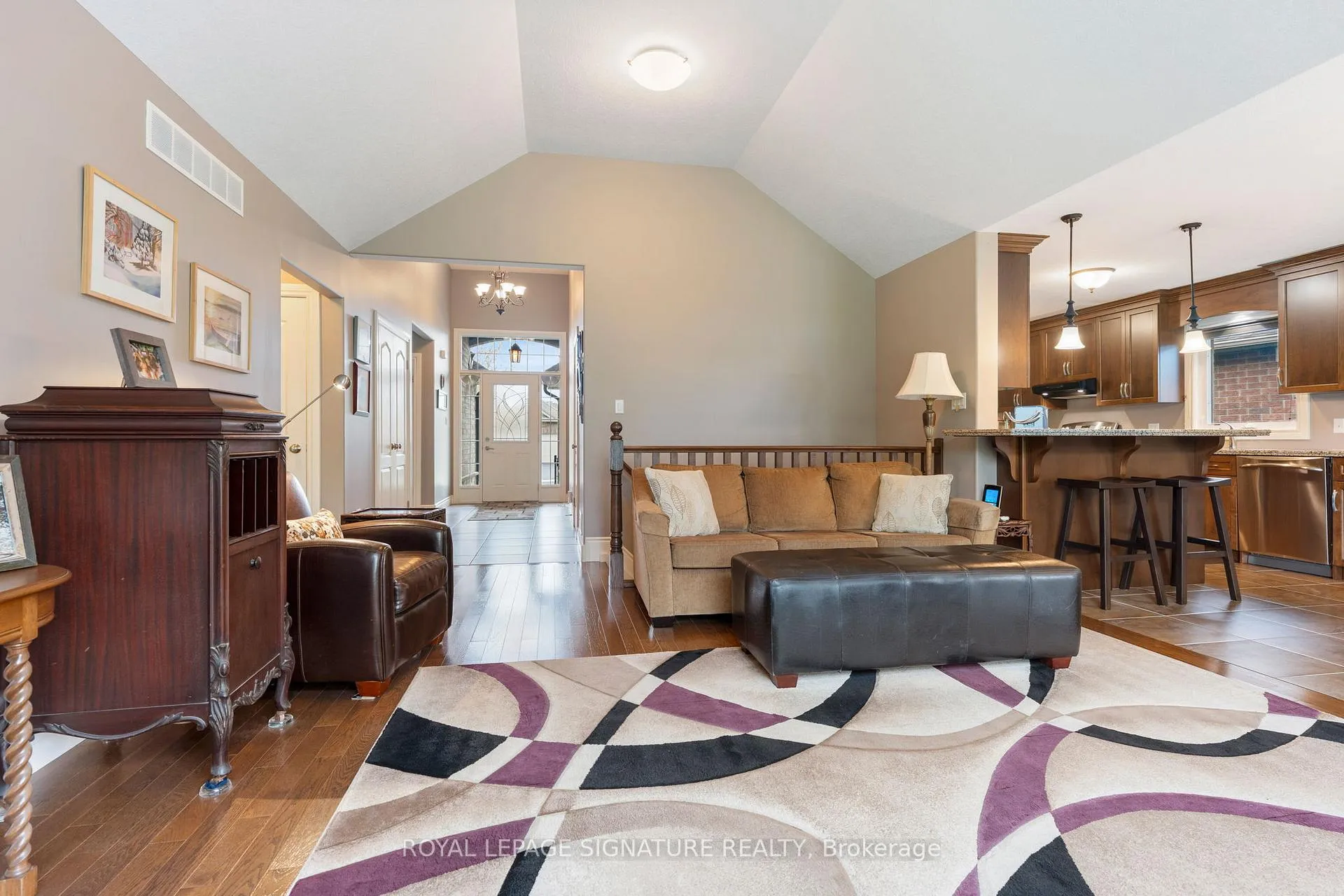 Photo 16 of 81 Willowdale Crescent, Norfolk, Port Dover — HOMEH