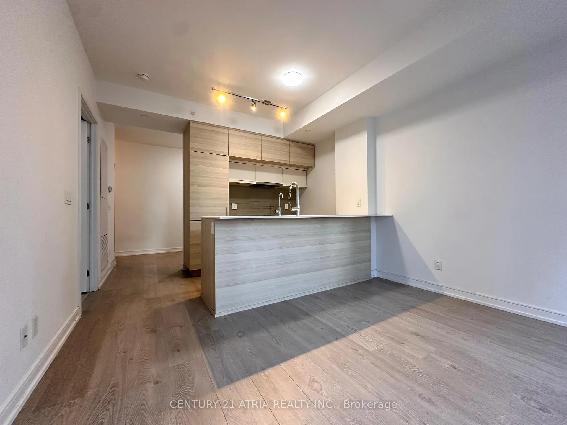 Photo 2 of Unit 1801, 88 Scott Street, Toronto, Church-Yonge Corridor — HOMEH