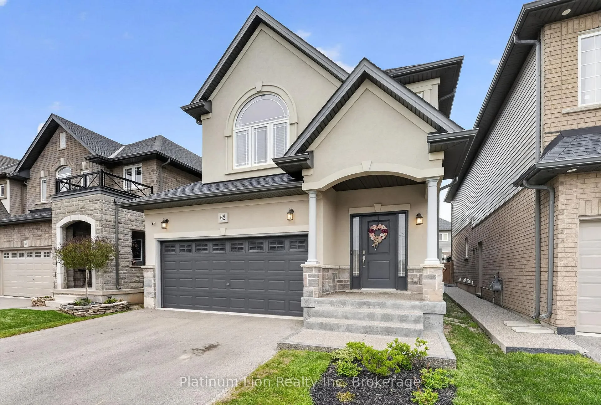 Photo 3 of 62 Bethune Avenue, Hamilton, Rural Glanbrook — HOMEH