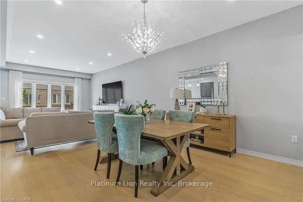 Photo 10 of 62 Bethune Avenue, Hamilton, Rural Glanbrook — HOMEH