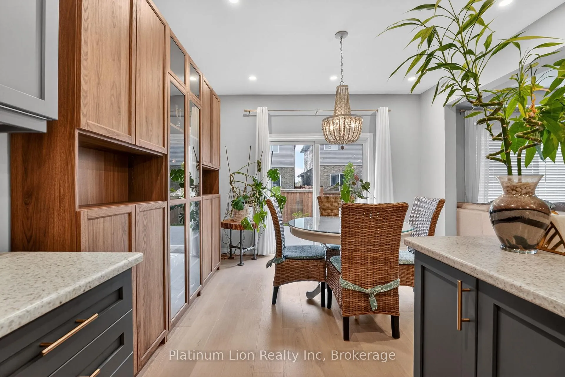 Photo 14 of 62 Bethune Avenue, Hamilton, Rural Glanbrook — HOMEH