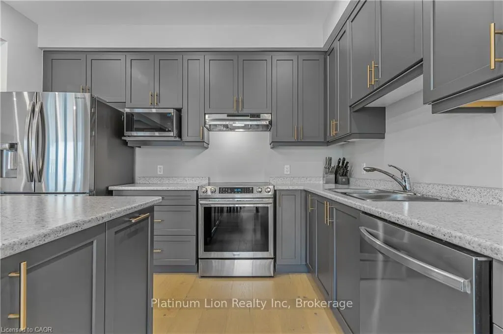 Photo 15 of 62 Bethune Avenue, Hamilton, Rural Glanbrook — HOMEH