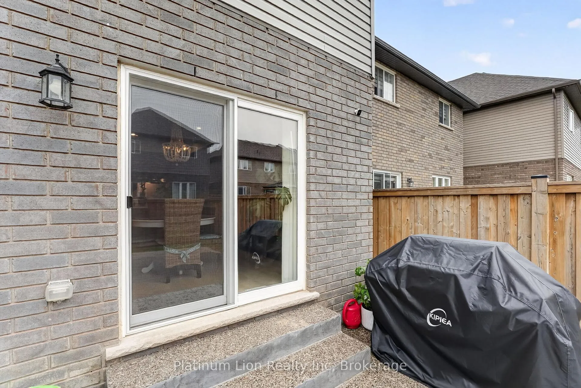 Photo 27 of 62 Bethune Avenue, Hamilton, Rural Glanbrook — HOMEH