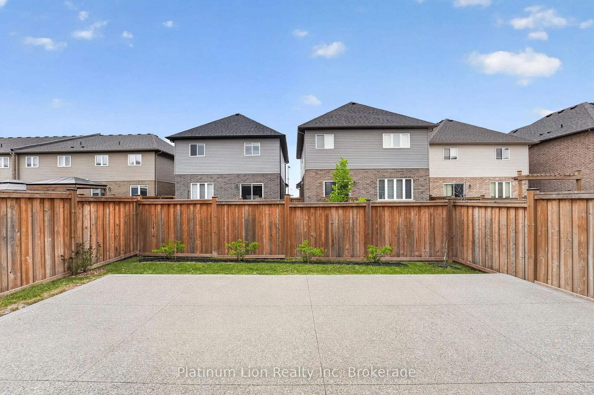Photo 47 of 62 Bethune Avenue, Hamilton, Rural Glanbrook — HOMEH