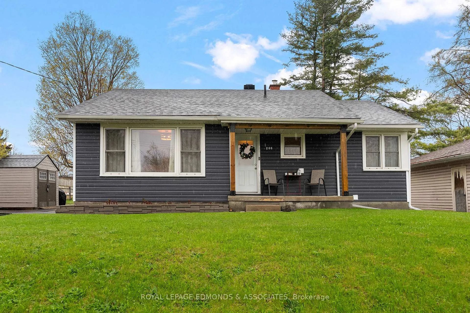 Photo 3 of 266 Clemow Avenue, Pembroke — HOMEH