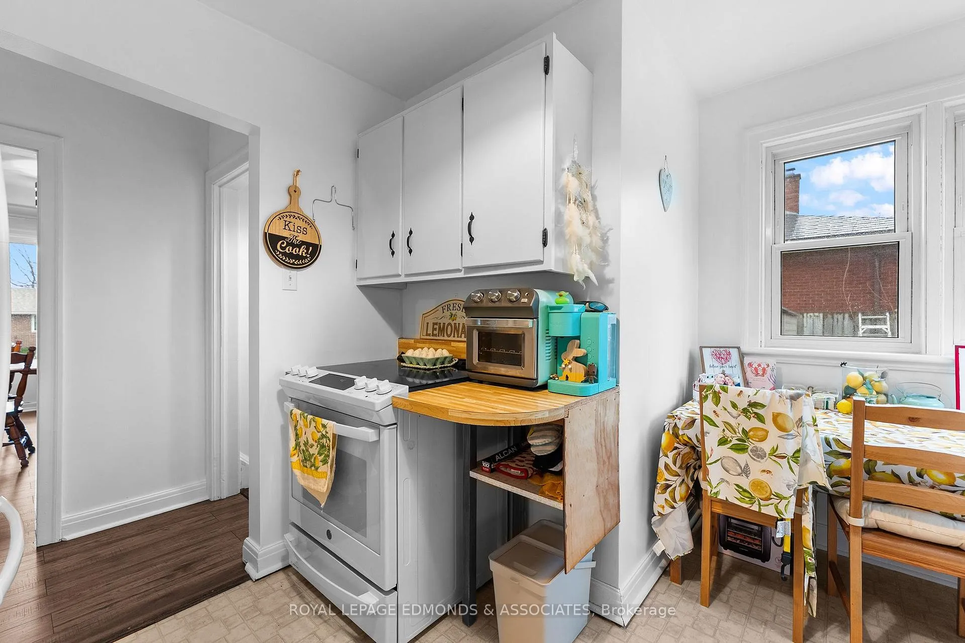 Photo 16 of 266 Clemow Avenue, Pembroke — HOMEH