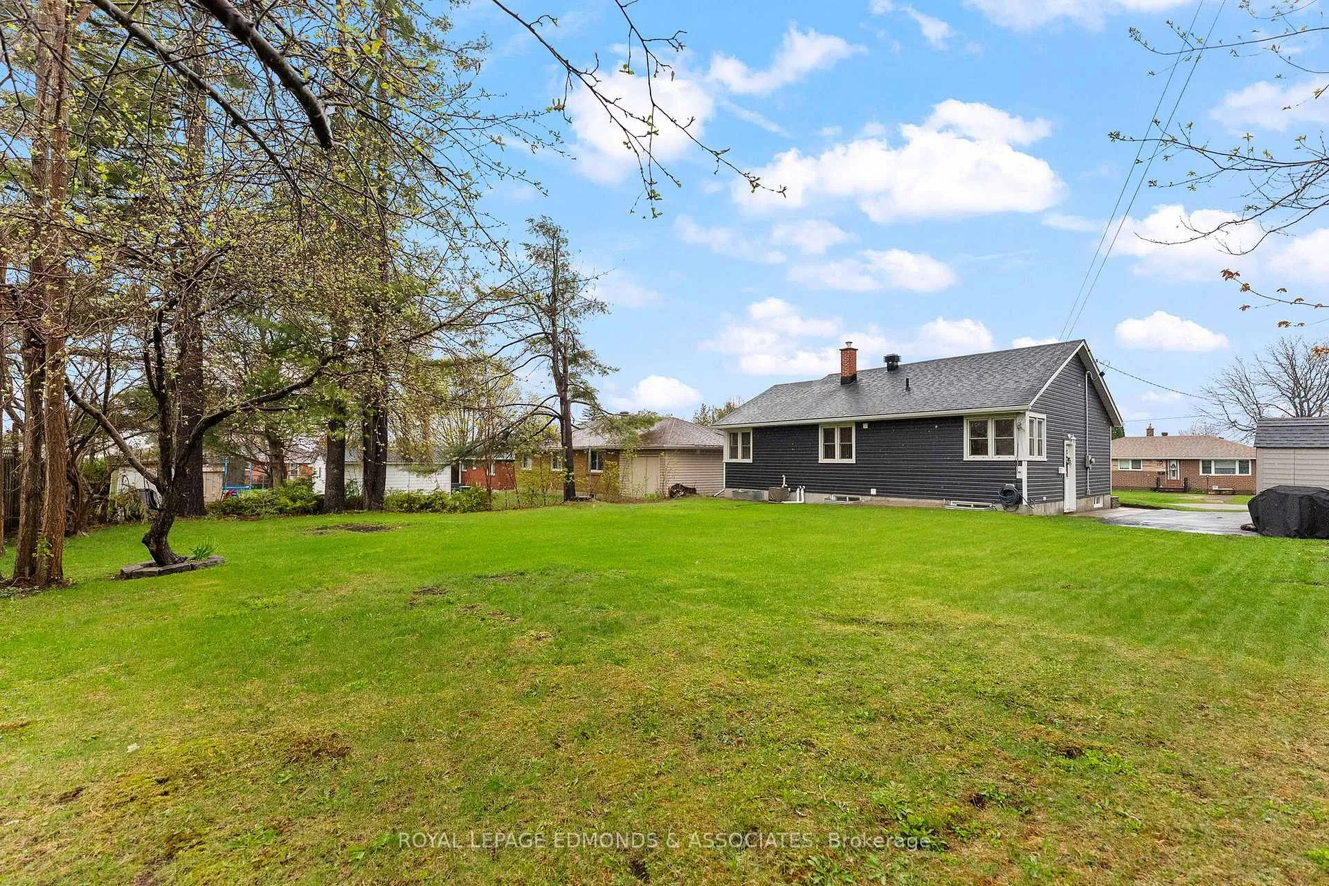 Photo 39 of 266 Clemow Avenue, Pembroke — HOMEH