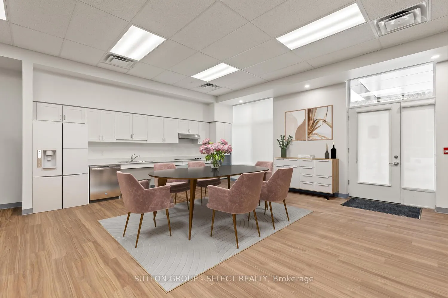 Photo 8 of Unit 101, 351 Hill Street, London, East K — HOMEH