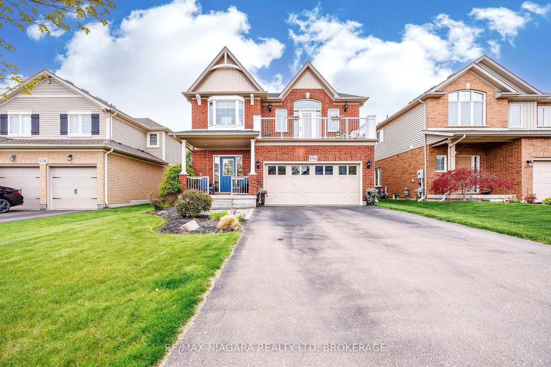 Photo 2 of 5744 Jake Crescent, Niagara Falls, Forestview — HOMEH