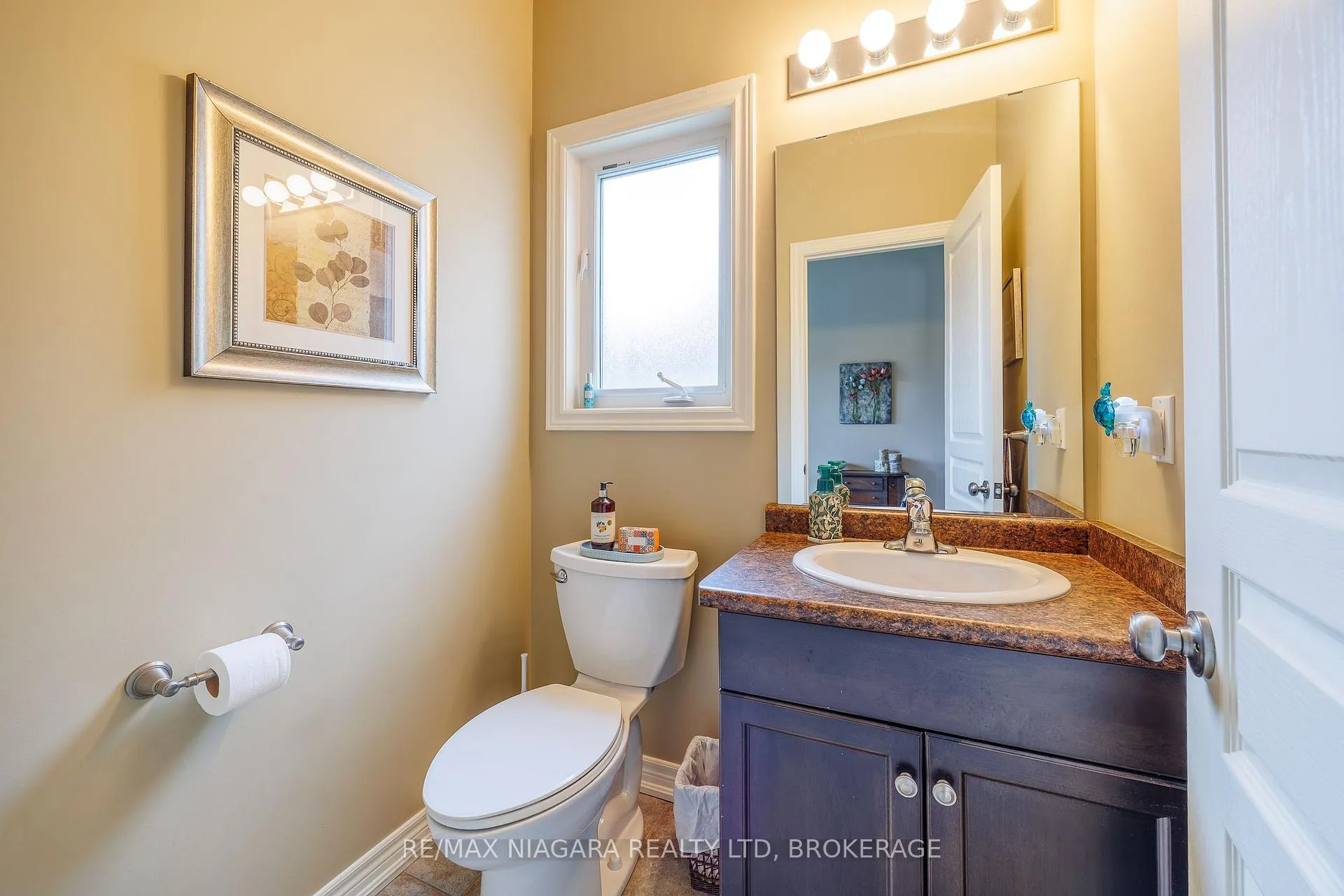 Photo 6 of 5744 Jake Crescent, Niagara Falls, Forestview — HOMEH