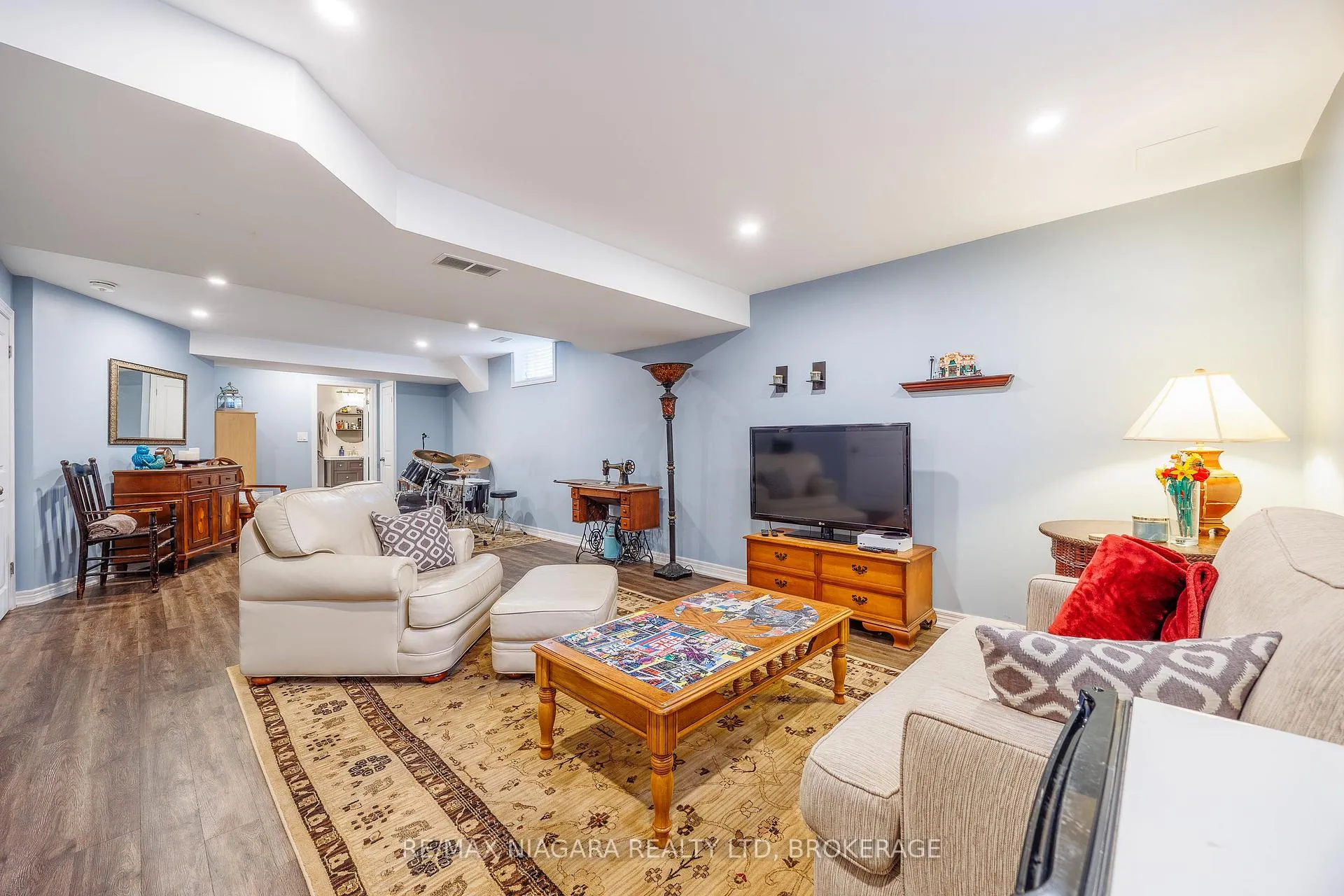 Photo 37 of 5744 Jake Crescent, Niagara Falls, Forestview — HOMEH