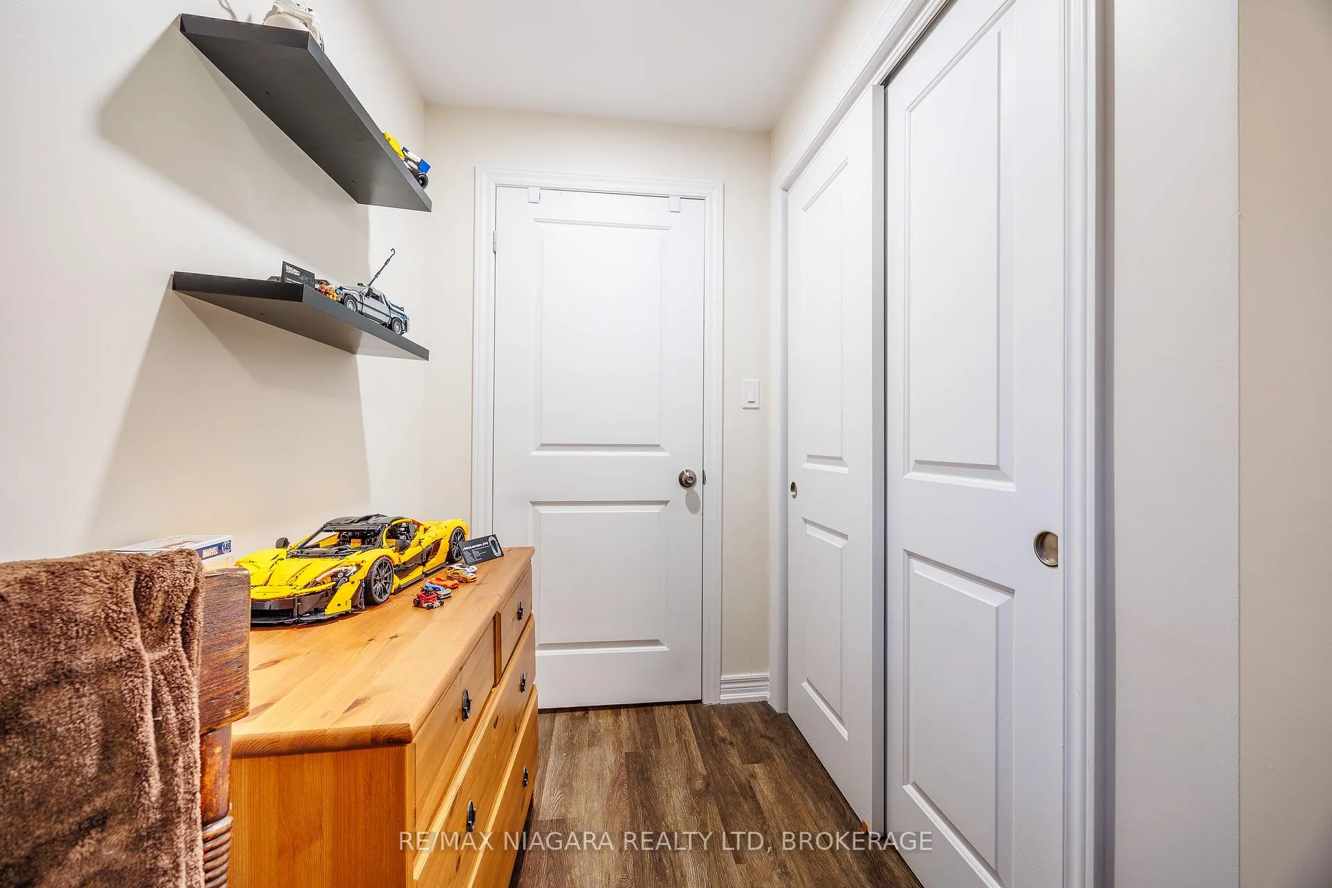 Photo 42 of 5744 Jake Crescent, Niagara Falls, Forestview — HOMEH