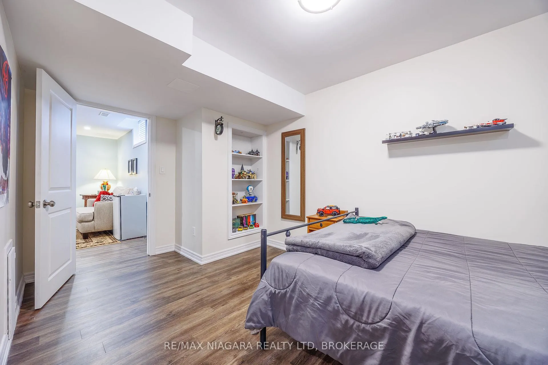 Photo 43 of 5744 Jake Crescent, Niagara Falls, Forestview — HOMEH