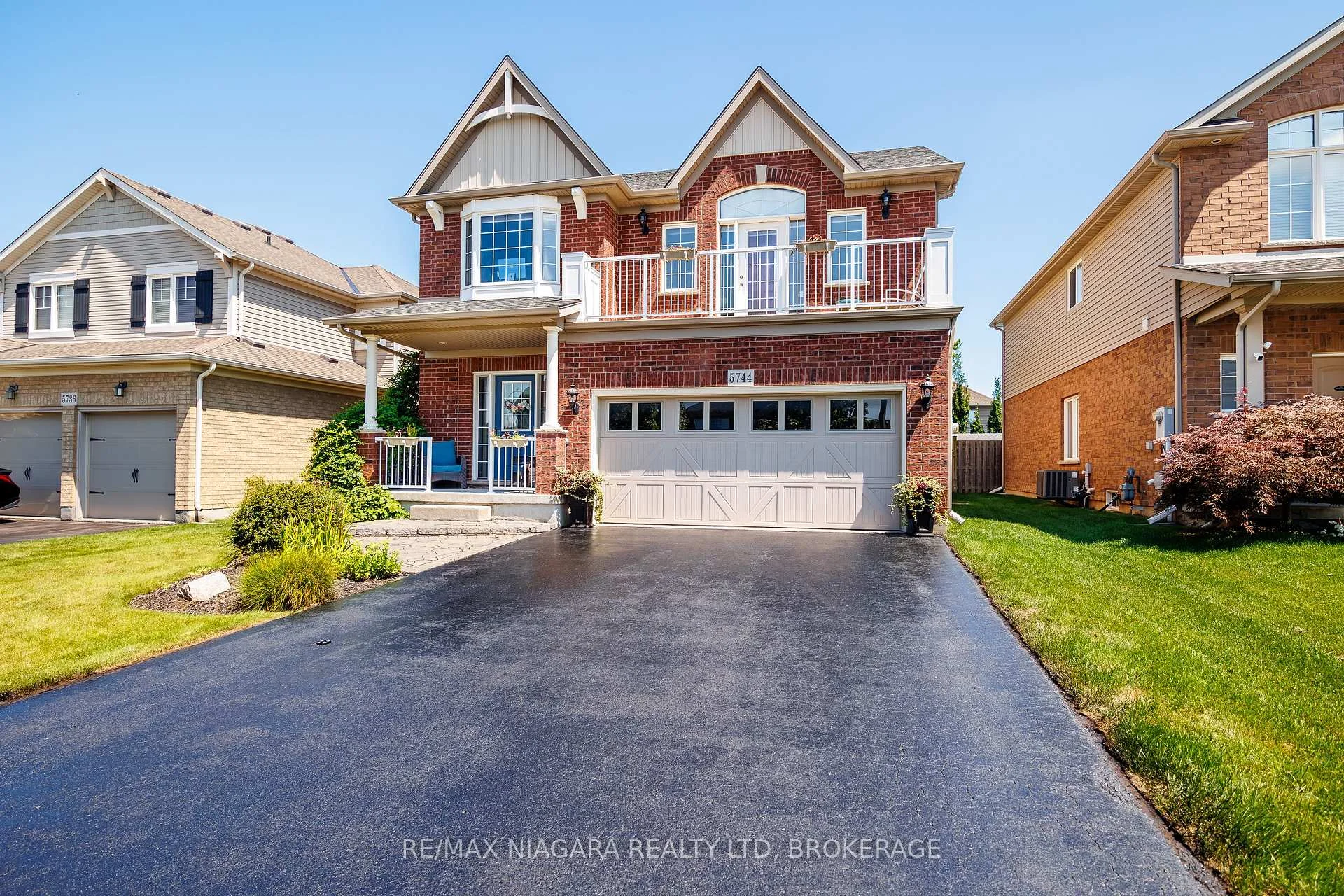 Photo 4 of 5744 Jake Crescent, Niagara Falls, Forestview — HOMEH