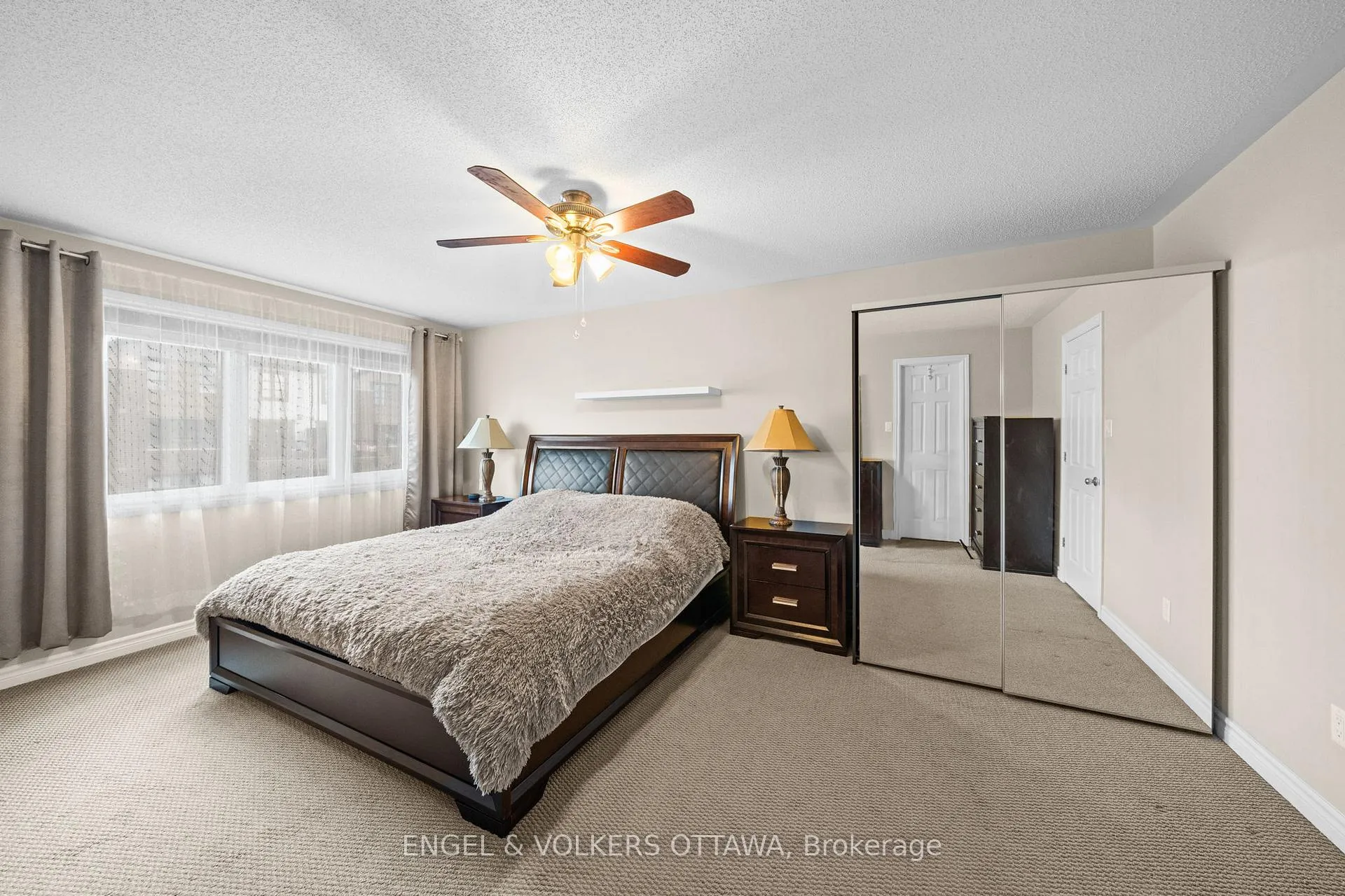 Photo 13 of 107 Mancini Way, Ottawa, Barrhaven - Strandherd — HOMEH