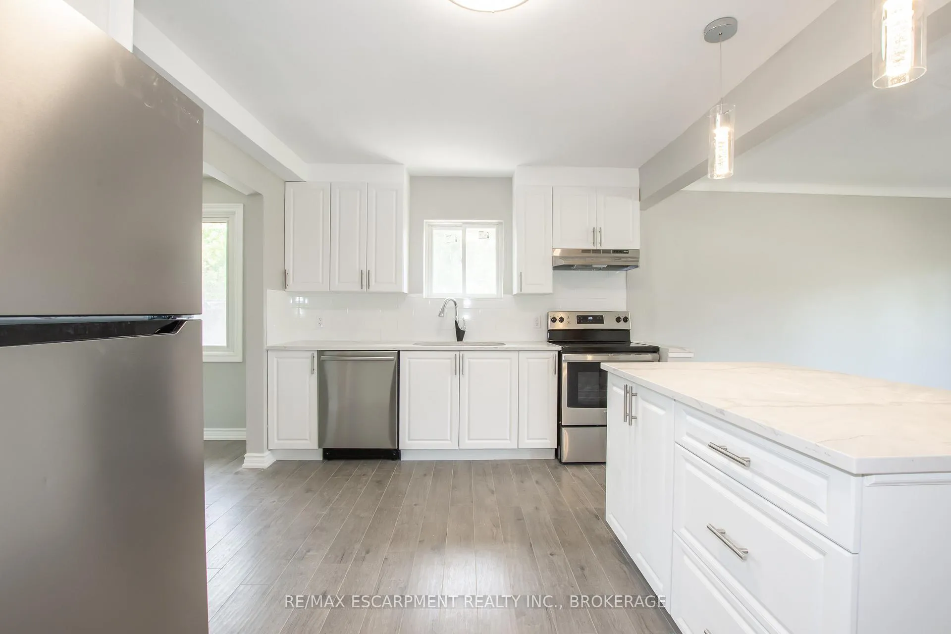 Photo 15 of Unit Main, 2 Wolfdale Place, St. Catharines, Lakeport — HOMEH