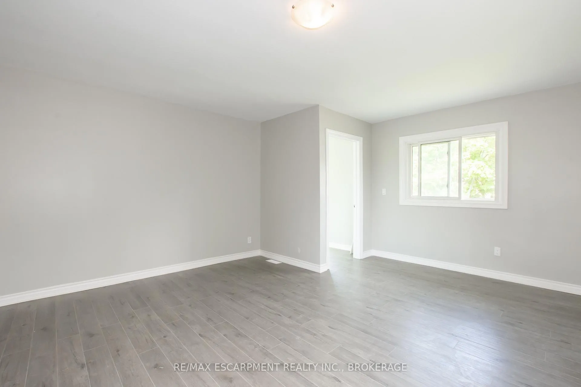 Photo 20 of Unit Main, 2 Wolfdale Place, St. Catharines, Lakeport — HOMEH