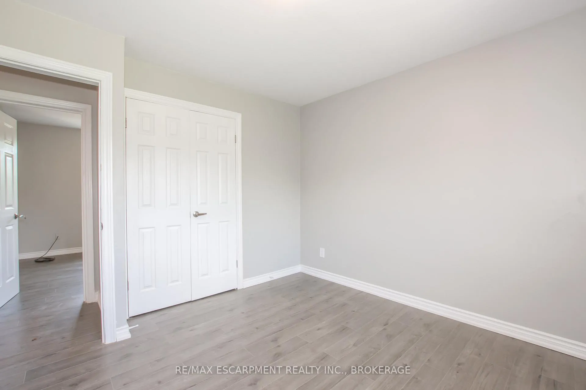 Photo 26 of Unit Main, 2 Wolfdale Place, St. Catharines, Lakeport — HOMEH