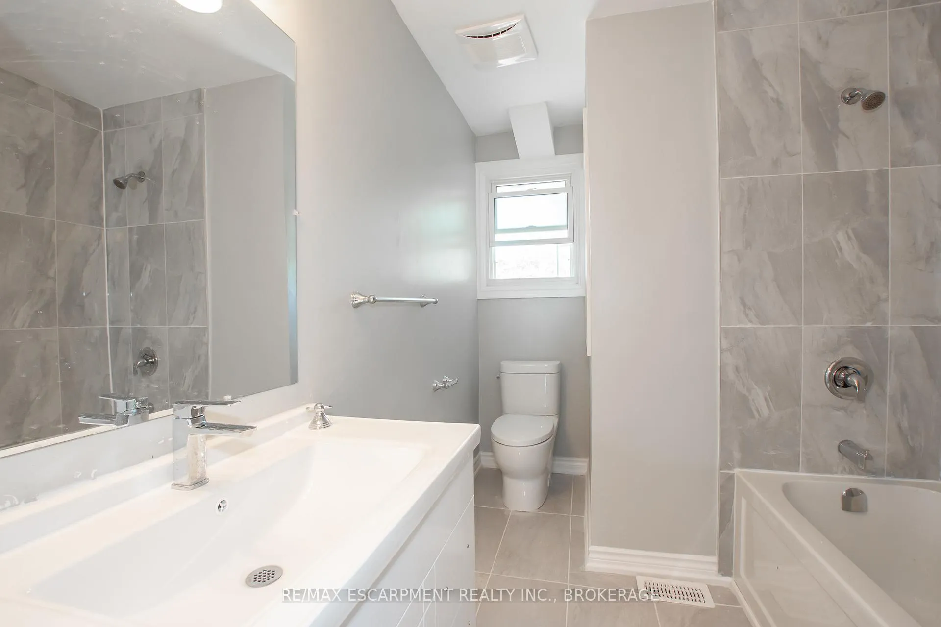 Photo 31 of Unit Main, 2 Wolfdale Place, St. Catharines, Lakeport — HOMEH