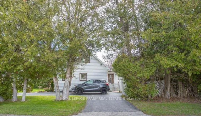 Photo 3 of 43 Toronto Street, Clarington, Newcastle — HOMEH