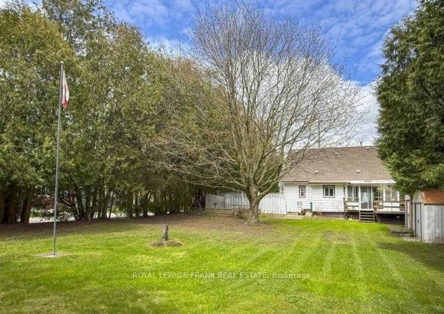 Photo 19 of 43 Toronto Street, Clarington, Newcastle — HOMEH