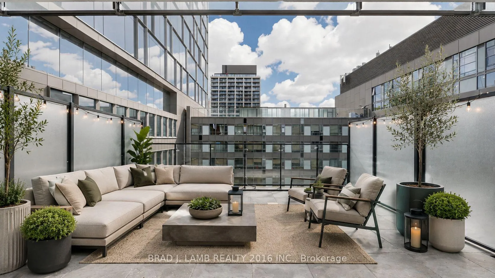 Photo 5 of Unit 906, 284 King Street E, Toronto, Moss Park — HOMEH