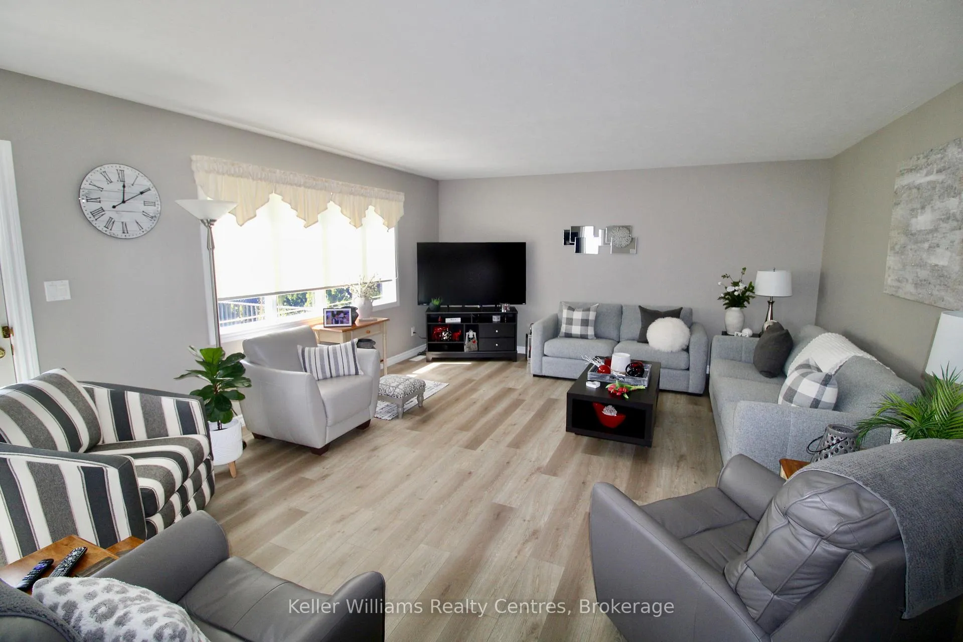 Photo 12 of 587 11th Street, Hanover — HOMEH