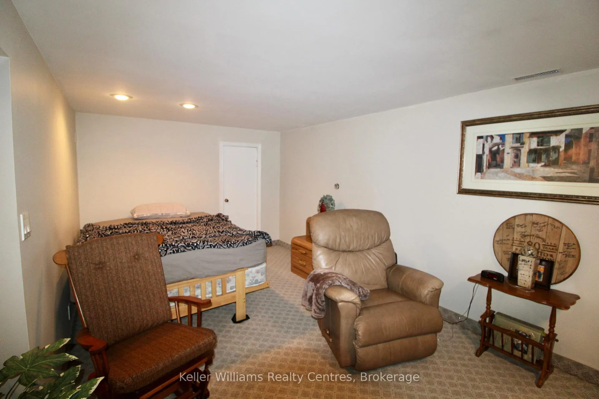 Photo 20 of 587 11th Street, Hanover — HOMEH