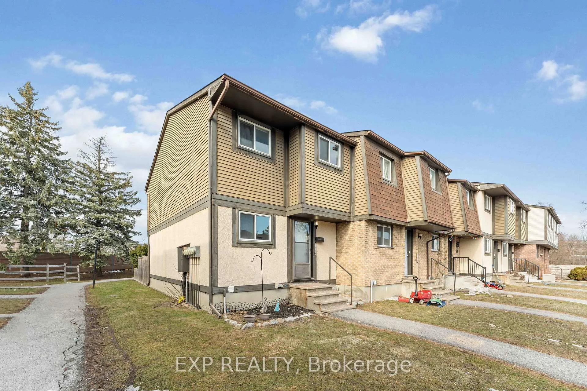 Photo 1 of Unit 25, 2659 Pimlico Crescent, Ottawa, Emerald Woods/Sawmill Creek — HOMEH