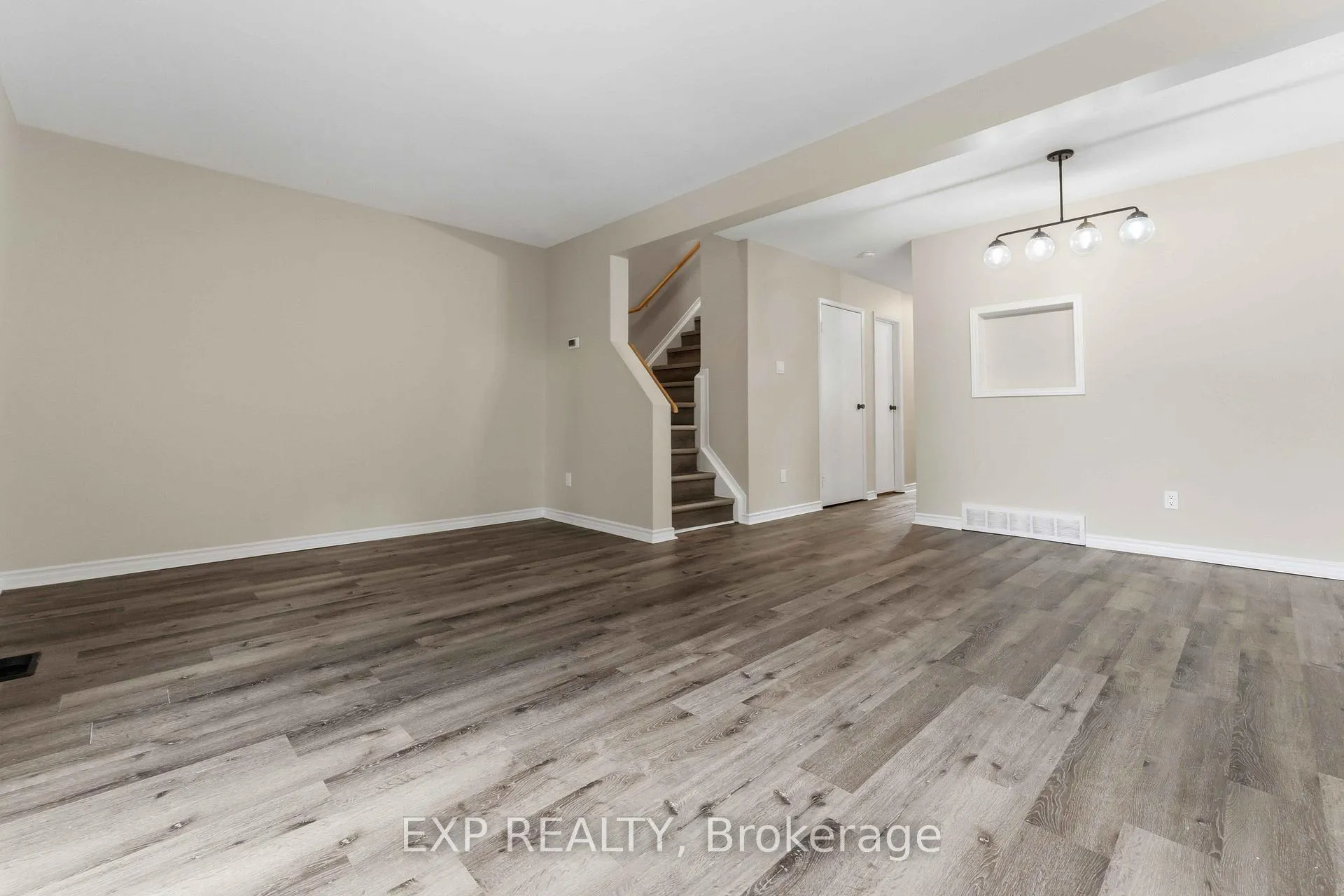 Photo 10 of Unit 25, 2659 Pimlico Crescent, Ottawa, Emerald Woods/Sawmill Creek — HOMEH