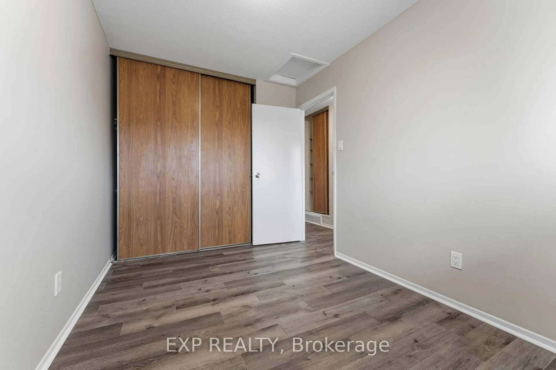 Photo 24 of Unit 25, 2659 Pimlico Crescent, Ottawa, Emerald Woods/Sawmill Creek — HOMEH