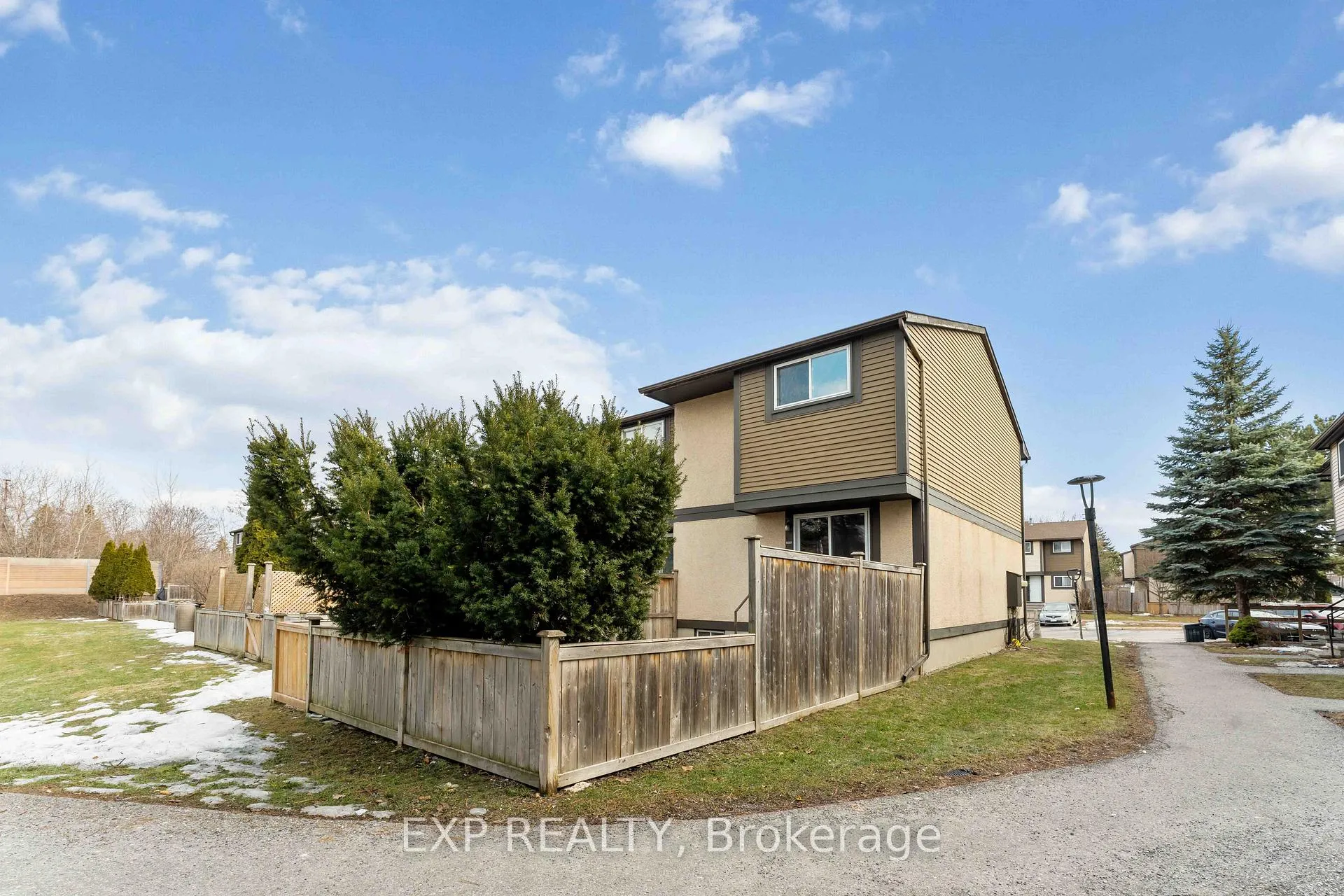 Photo 32 of Unit 25, 2659 Pimlico Crescent, Ottawa, Emerald Woods/Sawmill Creek — HOMEH