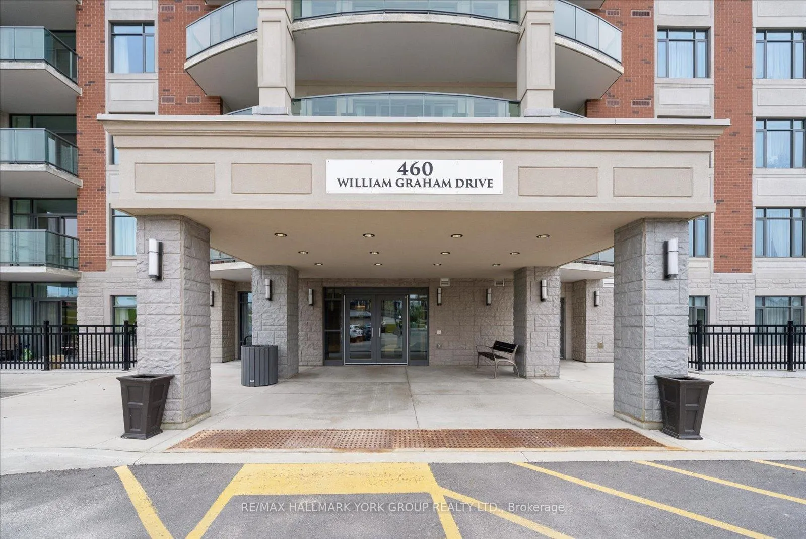 Photo 5 of Unit 402, 460 William Graham Drive, Aurora, Rural Aurora — HOMEH